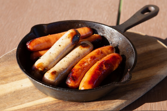 「ソーセージ3種盛り」販売開始致します!