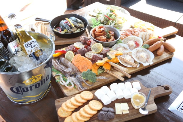 BBQ +海老とマッシュルームのアヒージョ